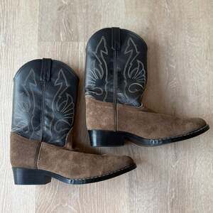 Masterson Boot Co. Brown Suede and Black Leather Two-Tone Western Cowboy Boots